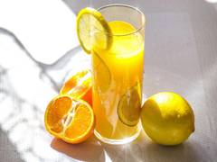 
      
      Here's how adding vitamin C in diet can help cure bleeding gums
      
      