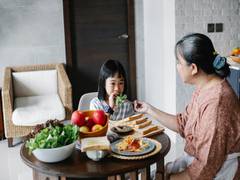 
      
      Study shows how to increase kids' vegetables, fruits intake
      
      