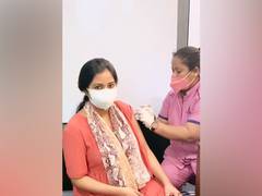 
      
      Shreya Ghoshal receives first shot of COVID-19 vaccine
      
      