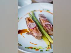 
      
      Research: Low-meat, meat-free diets linked to lower cancer risk
      
      