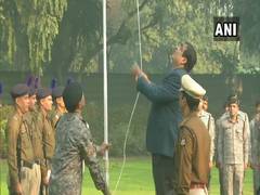 
      
      Union Minister Gadkari hoists national flag on Republic Day
      
      