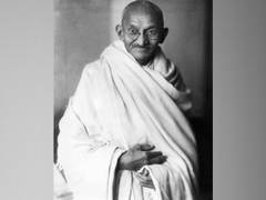 
      
      B-Town extends wishes on Gandhi Jayanti 2021
      
      