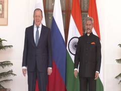 
      
      Russian FM Lavrov holds bilateral talks with Jaishankar in Delhi
      
      