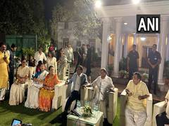 
      
      BJP's Nitin Gadkari, Shiv Sena's Sanjay Raut meet
      
      