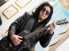 
      
      Kiss postpones tour dates after Gene Simmons tests positive...
      
      