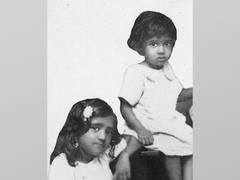 
      
      Asha Bhosle mourns Lata Mangeshkar's demise by sharing their...
      
      
