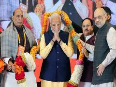 
      
      BJP President, Amit Shah others change their bio in solidarity
      
      