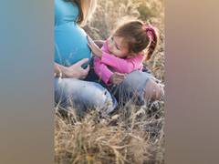
      
      Pregnancy weight gain linked to growth patterns in daughters:...
      
      