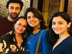
      
      Soni Razdan, Neetu Kapoor miss Ranbir Kapoor, Alia Bhatt as...
      
      