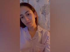 
      
      Mira Kapoor shares her bedtime skincare routine
      
      