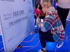 
      
      Justin Bieber gives $100,000 to fan for her mental health advocacy
      
      