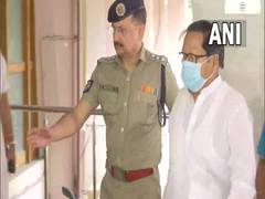 
      
      CBI quizzes Bengal minister for third consecutive day
      
      