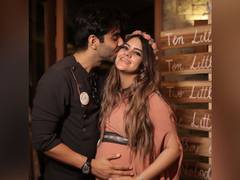 
      
      Aparshakti Khurana shares a glimpse of his newborn daughter
      
      