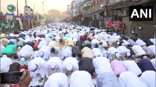 
      
      Festive air at Nizamuddin, Jama Masjid as Eid spirit grips city
      
      