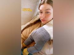 
      
      Gigi Hadid debuts adorable selfie with her newborn daughter:...
      
      