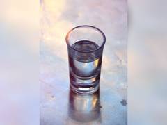 
      
      Here's how a shot of alcohol may help an irregular heartbeat
      
      