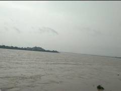 
      
      Godavari River water levels cross third warning level 
      
      
