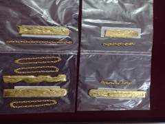 
      
      DRI intercepts 4 passengers for bringing gold worth Rs 1.1 cr...
      
      