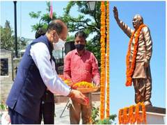 
      
      Himachal Pradesh CM pays floral tributes to Atal Bihari...
      
      
