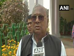 
      
      Congress leader demands 'alcohol-free' Telangana
      
      