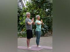 
    Study suggests older people in good shape have fitter brains
    