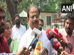 
      
      Kerala Congress leaders meet Sonia Gandhi to finalise...
      
      