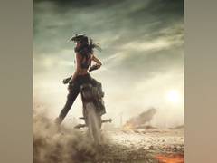 
      
      Tiger Shroff teases mysterious co-star from 'Ganapath' with...
      
      