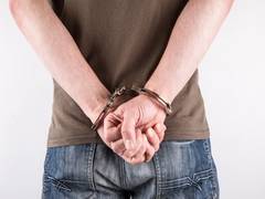 
      
      Delhi Police arrest 3 involved in smuggling firearms across...
      
      