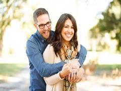 
    Blaming pandemic for stress leaves couples happier: Study
    