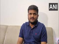 
      
      Gujarat: Hardik Patel resigns from Congress
      
      