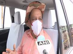 
      
      Health Minister Harsh Vardhan prays for Amitabh, Abhishek...
      
      