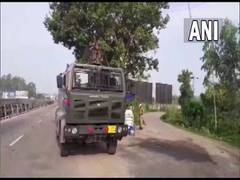 
      
      Search party attacked, cop injured, one arrested in J-K's Kathua
      
      