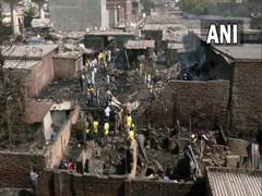 
      
      Delhi fire: Forensics team rushed to spot to conduct tests
      
      