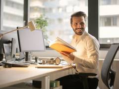 
      
      Emotional balance is more beneficial to business visionaries...
      
      