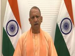 
      
      Yogi slams Congress for sporting black clothes on Ayodhya Diwas
      
      