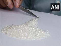 
      
      Russia-Ukraine crisis hits Gujarat diamond industry
      
      