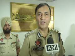 
      
      Amritsar: 13.72 kg heroin seized near Indo-Pak border
      
      