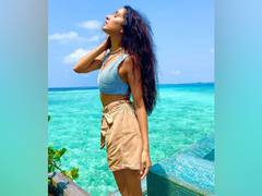 
      
      Shraddha Kapoor treats fans to mesmerising sunkissed picture...
      
      