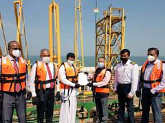 
      
      India hands over 40,000 MT fuel consignment to Sri Lanka
      
      