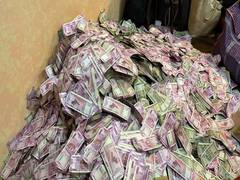 
      
      Bengal SSC scam: ED raids minister Partha Chatterjee's residence
      
      