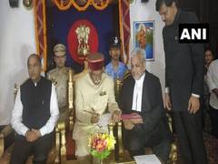 
      
      Bandaru Dattatreya takes oath as Himachal Pradesh Governor
      
      