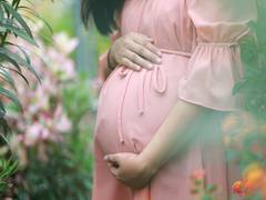 
      
      Researchers say COVID-19 vaccine does not disrupt pregnancy
      
      