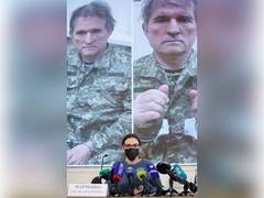 
      
      Wife of Putin's ally begs Zelenskyy to free Viktor
      
      
