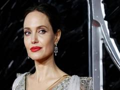 
      
      Angelina Jolie helps British kids raising charity for Yemen...
      
      