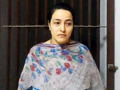 
      
      Panchkula violence: Court rejects bail plea of Honeypreet 
      
      