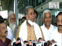 
      
      Karnataka Chaddi row: Siddaramaiah takes dig at RSS Khaki shorts
      
      