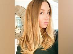 
      
      Whitney Port reveals she suffered a second pregnancy loss
      
      