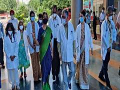 
      
      MoS Health Bharti Pawar reviews facilities at Delhi's RML Hospital
      
      