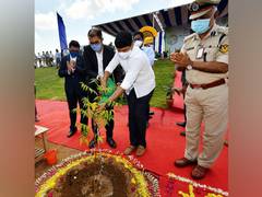 
      
      GMR Hyderabad International Airport, CISF organise...
      
      