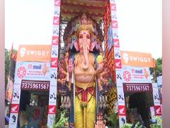 
      
      Bandaru Dattatreya offers prayers to tallest Ganesha idol in...
      
      